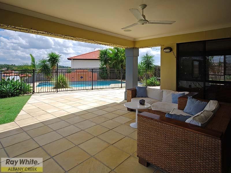 10 Taun Court, Albany Creek QLD 4035