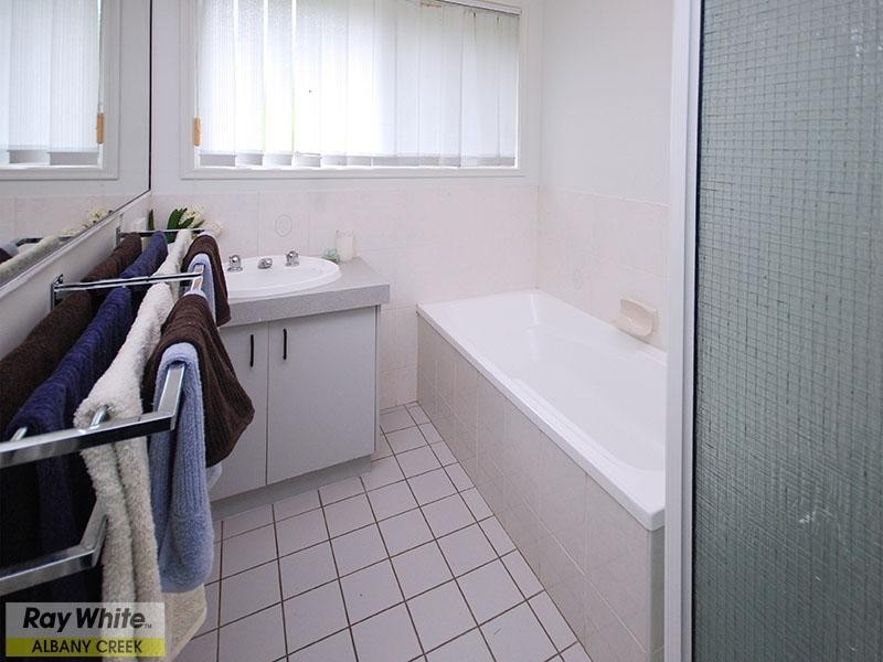 40 Frederick Street, Albany Creek QLD 4035