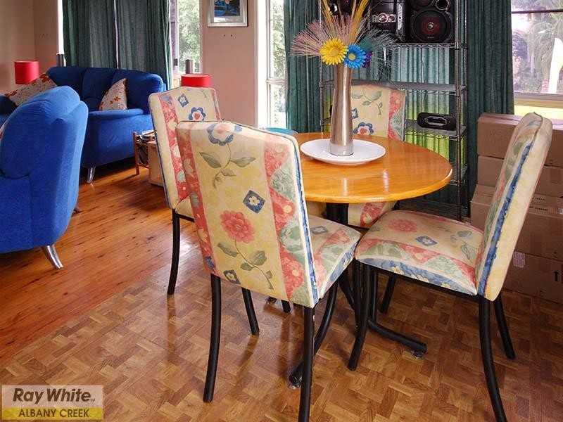 50 Pleasant Drive, Albany Creek QLD 4035