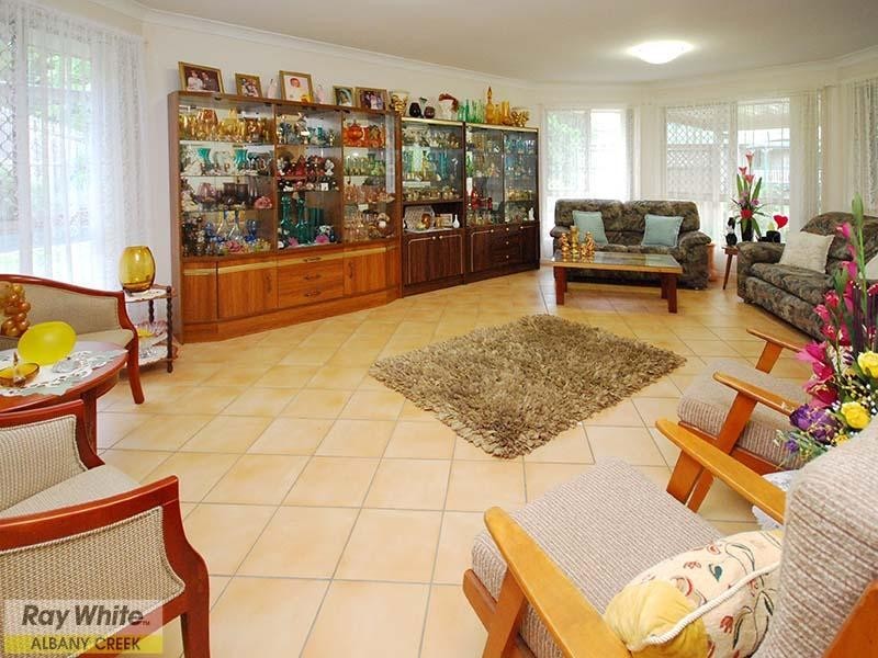 5 Brandy Court, Eatons Hill QLD 4037