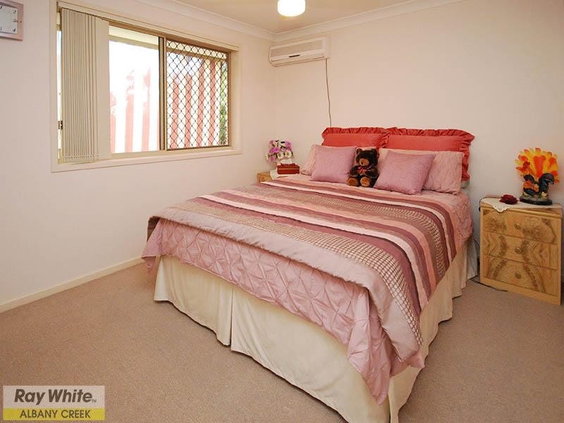 5 Brandy Court, Eatons Hill QLD 4037