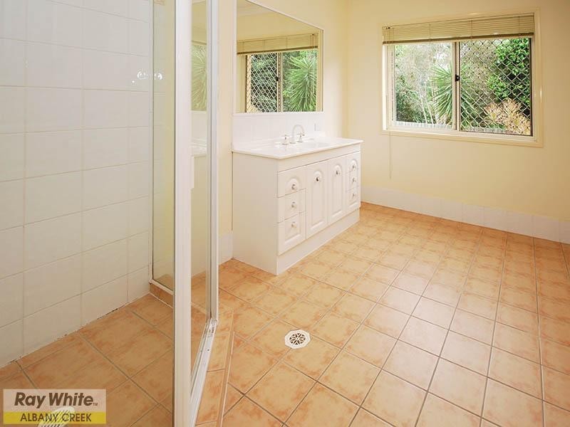 17 Brian Morrison Drive, Albany Creek QLD 4035