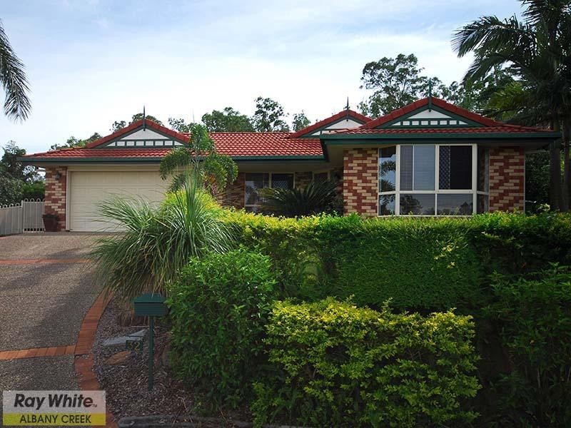 32 Flinders Way, Albany Creek QLD 4035