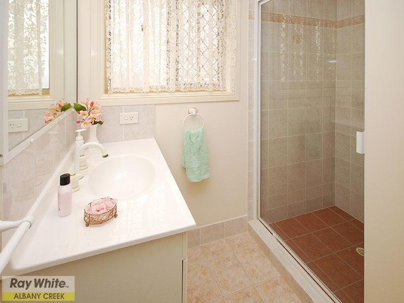 9 Fresco Street, Albany Creek QLD 4035