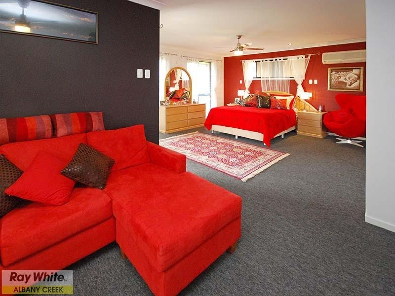 25 Alberic Court, Eatons Hill QLD 4037