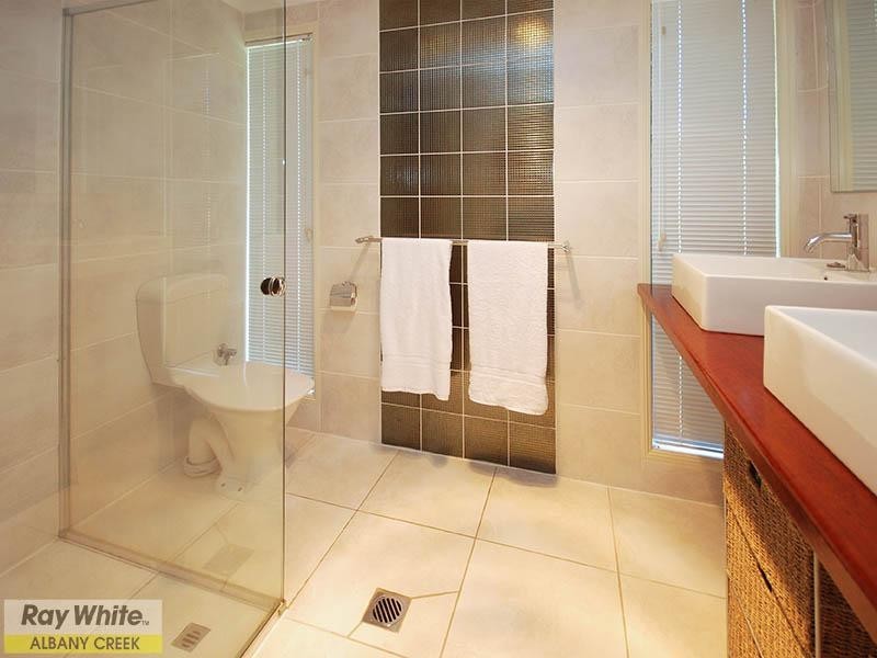 12 Dolcoath Street, Albany Creek QLD 4035