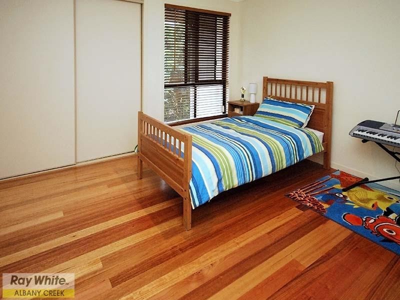 2 Laceflower Crescent, Eatons Hill QLD 4037
