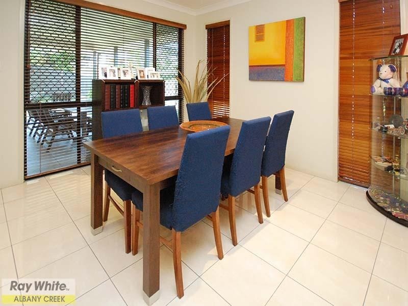 2 Fidelio Court, Eatons Hill QLD 4037