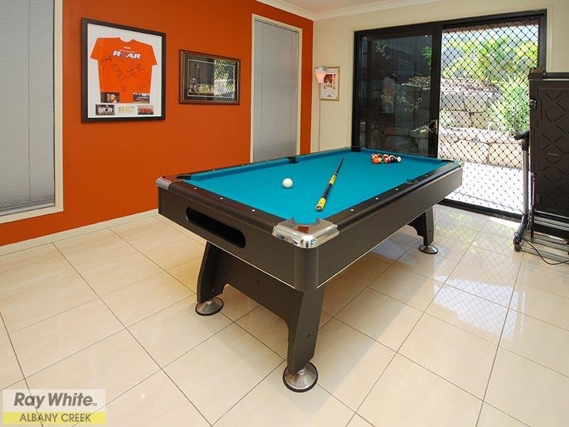 2 Fidelio Court, Eatons Hill QLD 4037