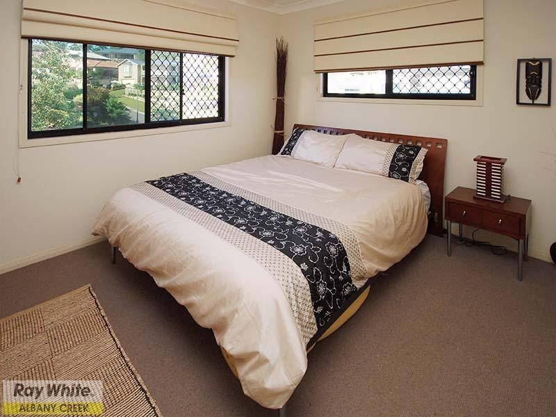 2 Fidelio Court, Eatons Hill QLD 4037