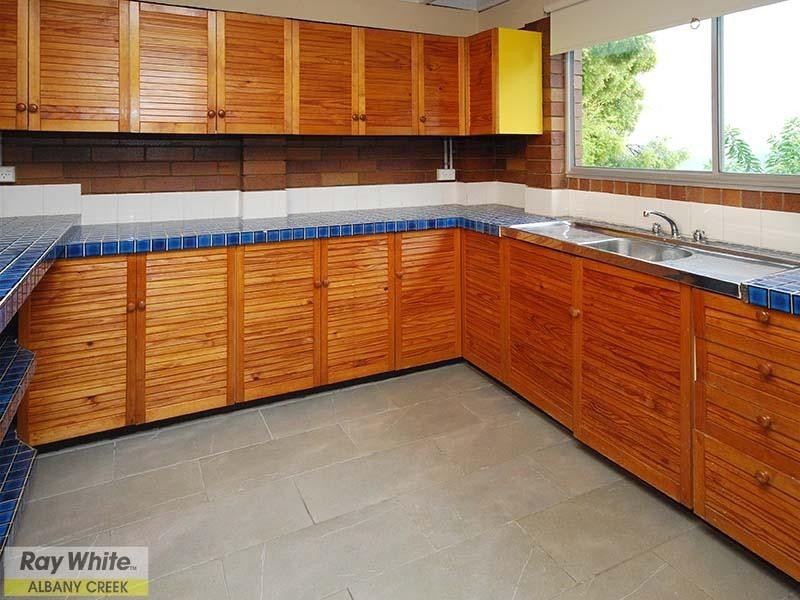 10 Fortuna Court, Eatons Hill QLD 4037