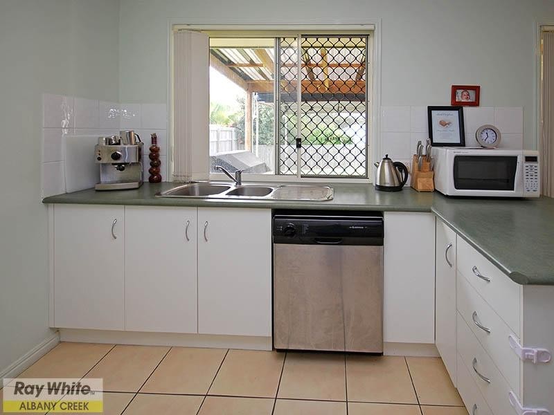 39 Morgan Road, Albany Creek QLD 4035