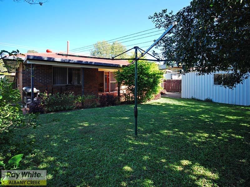 16 Crofty Street, Albany Creek QLD 4035