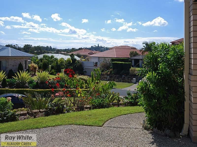 1 Taun Court, Albany Creek QLD 4035