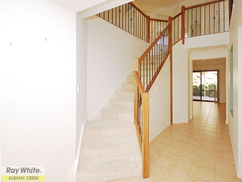 1 Taun Court, Albany Creek QLD 4035