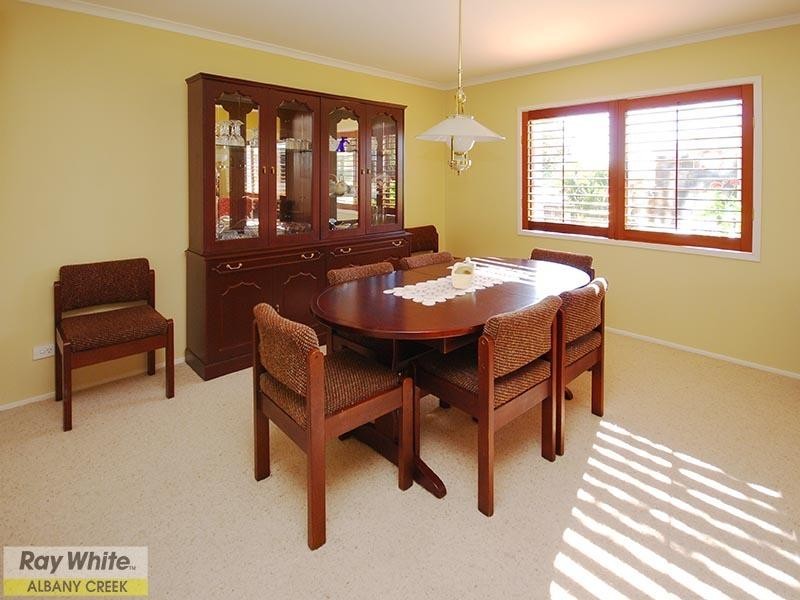 30 Pegasus Avenue, Eatons Hill QLD 4037