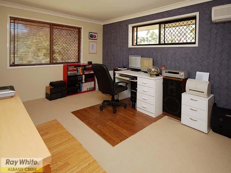 1 Amamoor Court, Cashmere QLD 4500