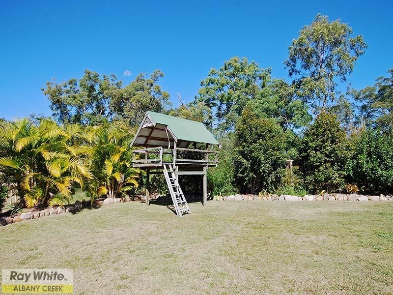 1 Amamoor Court, Cashmere QLD 4500