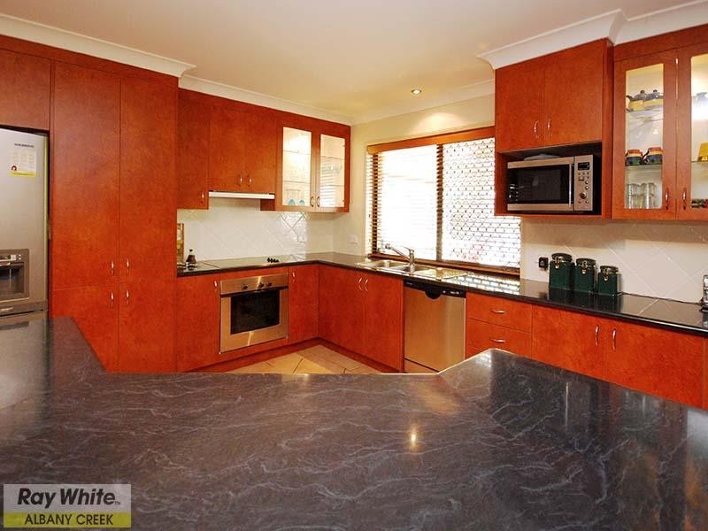 8 Monica Court, Eatons Hill QLD 4037