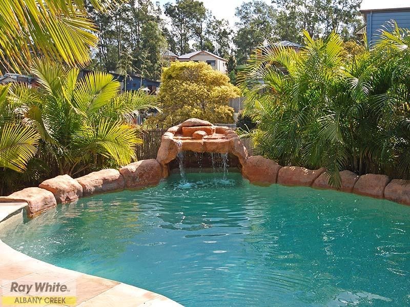 8 Monica Court, Eatons Hill QLD 4037