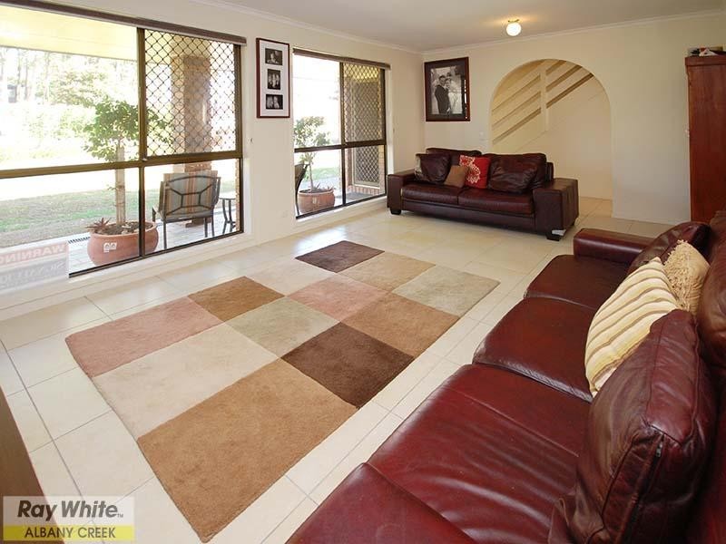 6 Crofty Street, Albany Creek QLD 4035