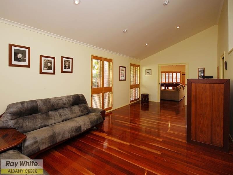 3 Ganton Place, Albany Creek QLD 4035