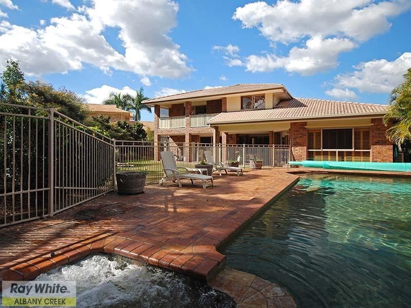 3 Ganton Place, Albany Creek QLD 4035