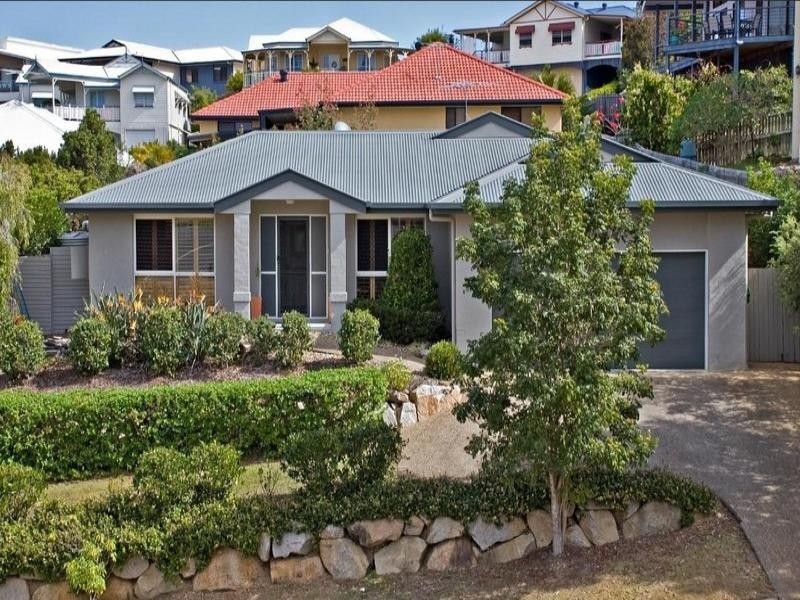 13 Altissimo Court, Eatons Hill QLD 4037