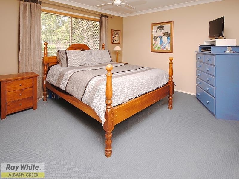 13 Altissimo Court, Eatons Hill QLD 4037