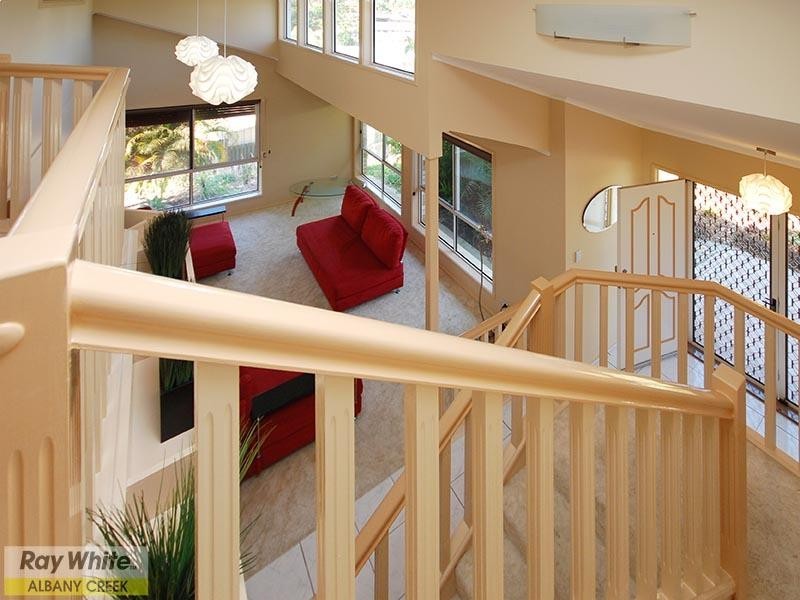 12 Gum Leaf Court, Albany Creek QLD 4035