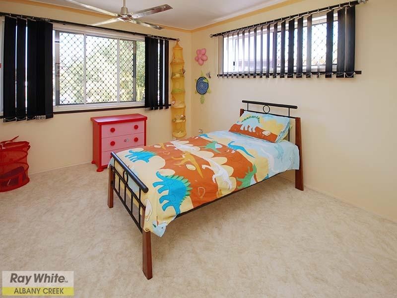 12 Gum Leaf Court, Albany Creek QLD 4035