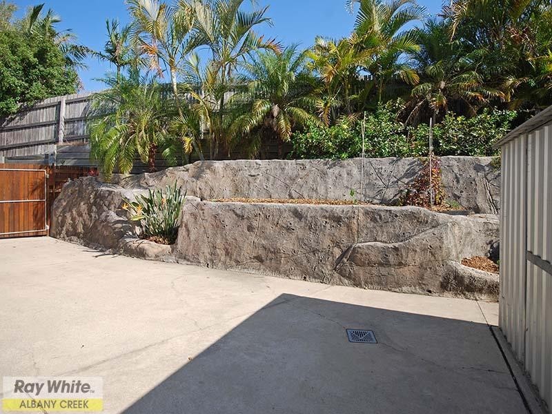 12 Gum Leaf Court, Albany Creek QLD 4035