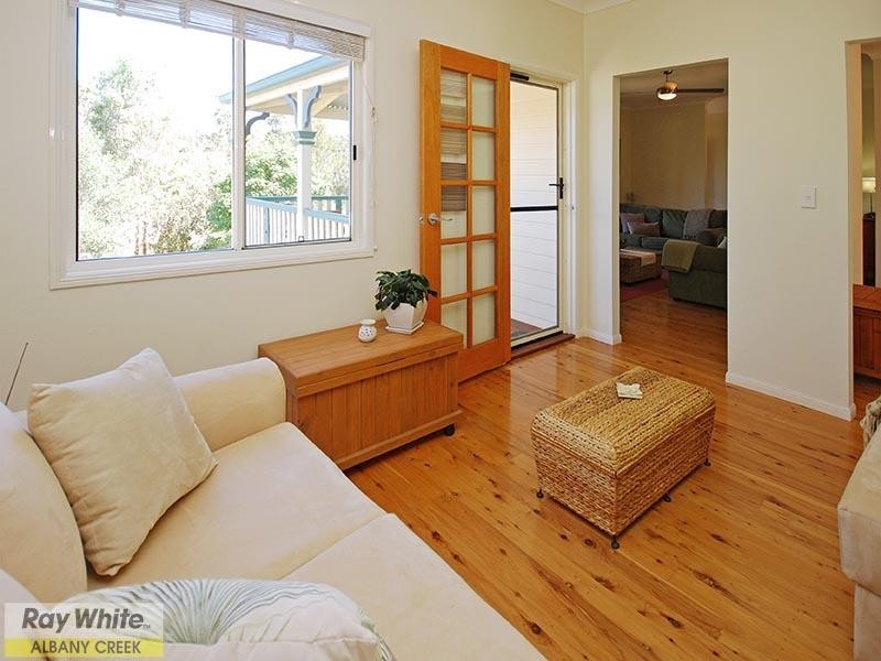 9 Corvus Drive, Cashmere QLD 4500