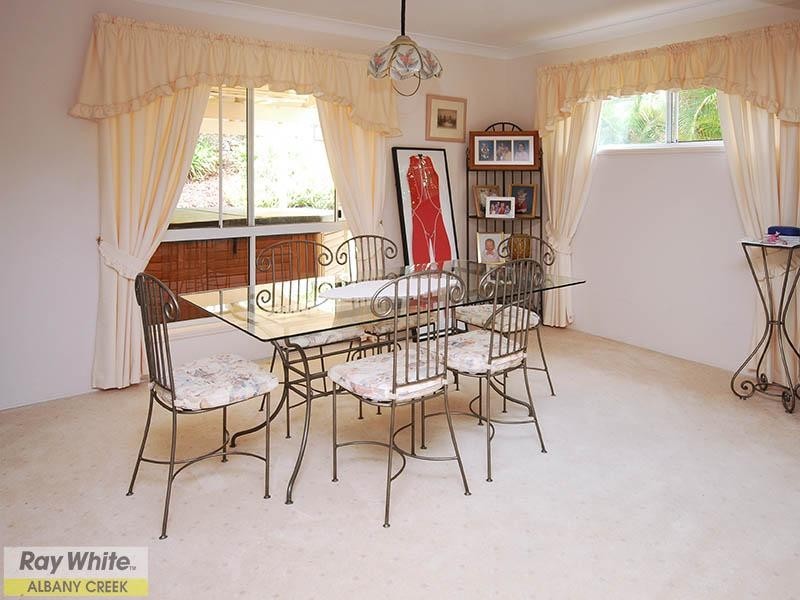 9 Ganton Place, Albany Creek QLD 4035