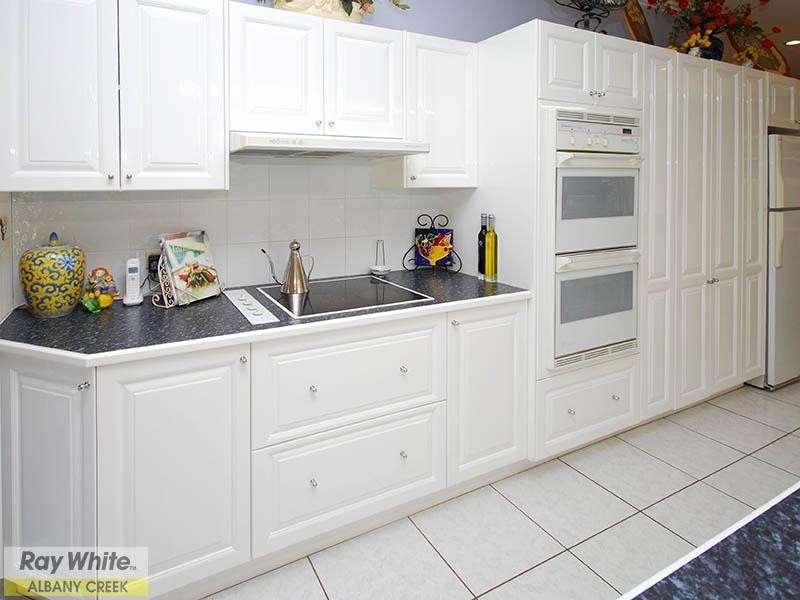 18 Huntingdale Court, Albany Creek QLD 4035