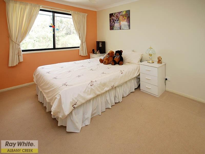 22 Sunningdale Court, Albany Creek QLD 4035