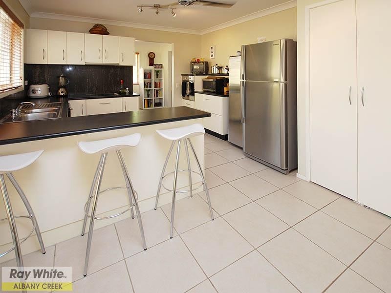 9 Challinor Drive, Albany Creek QLD 4035