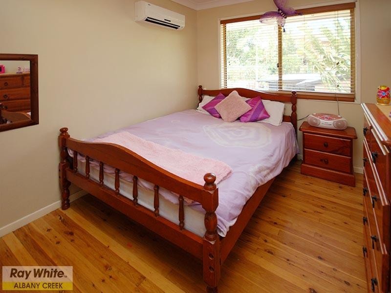 9 Challinor Drive, Albany Creek QLD 4035