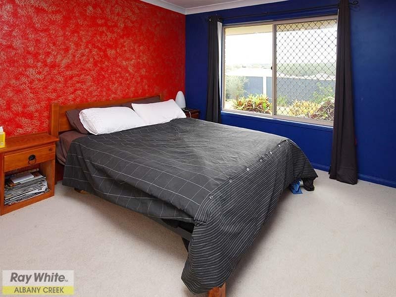 27 Bunya Crossing Road, Eatons Hill QLD 4037