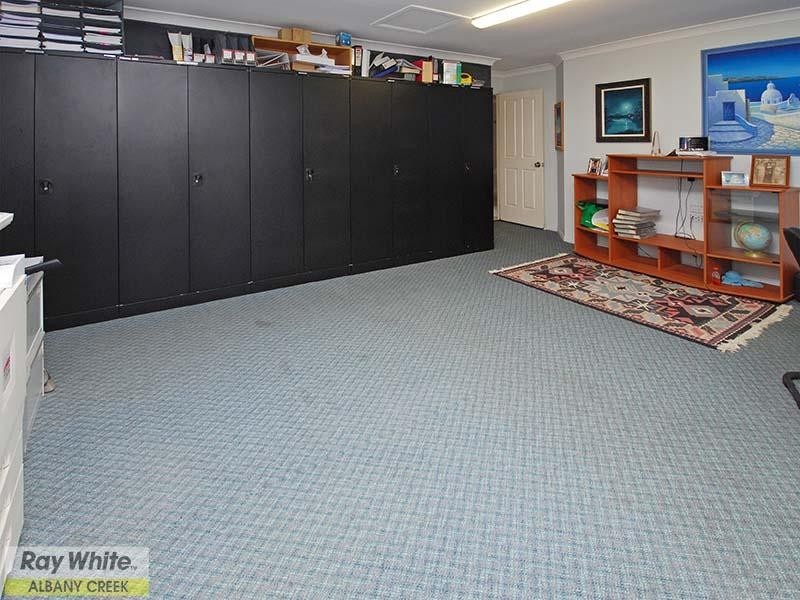 27 Bunya Crossing Road, Eatons Hill QLD 4037