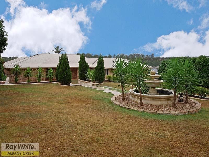 27 Bunya Crossing Road, Eatons Hill QLD 4037