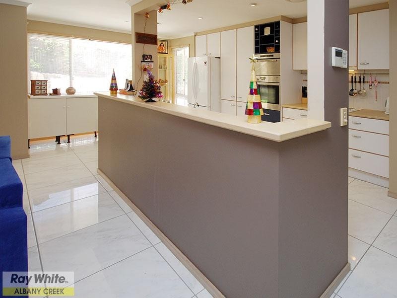 24 Turnberry Crescent, Albany Creek QLD 4035