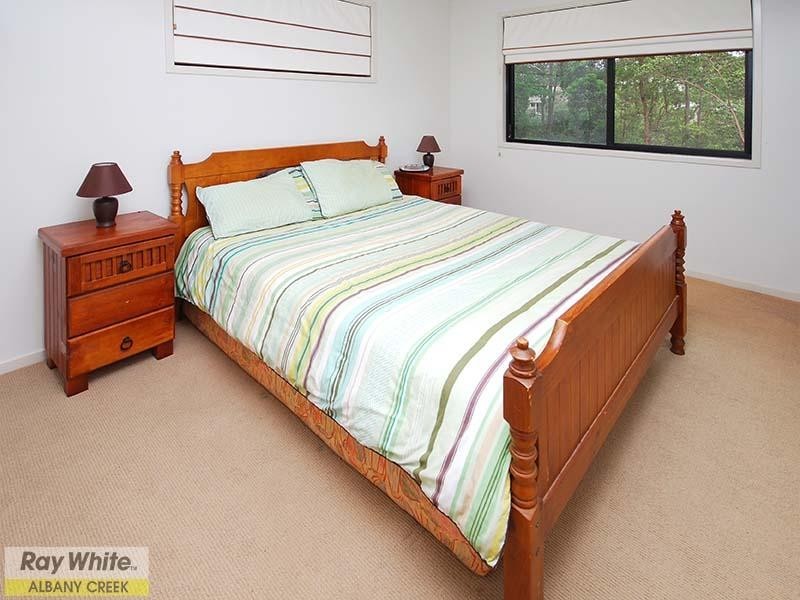 33 Pardalote Place, Cashmere QLD 4500