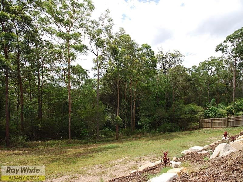 33 Pardalote Place, Cashmere QLD 4500