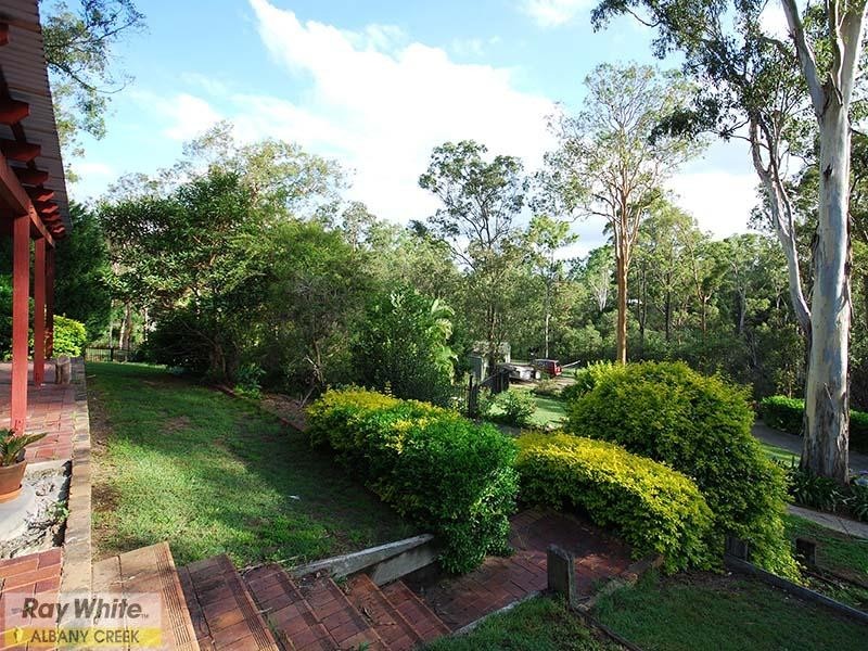 34 Hidden Valley Drive, Eatons Hill QLD 4037
