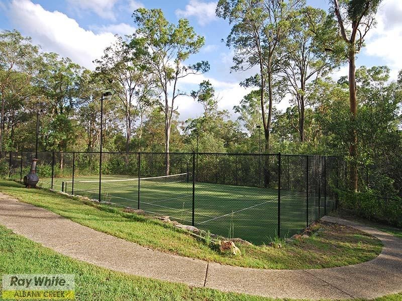 34 Hidden Valley Drive, Eatons Hill QLD 4037