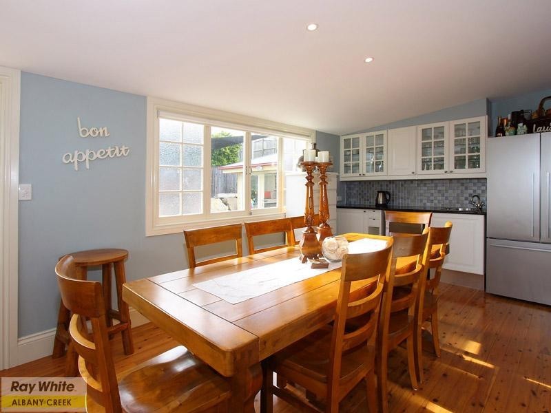 7 Felicia Place, Eatons Hill QLD 4037