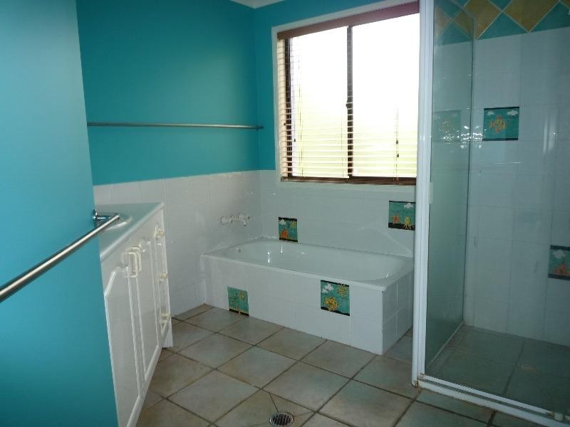 Eatons Hill QLD 4037