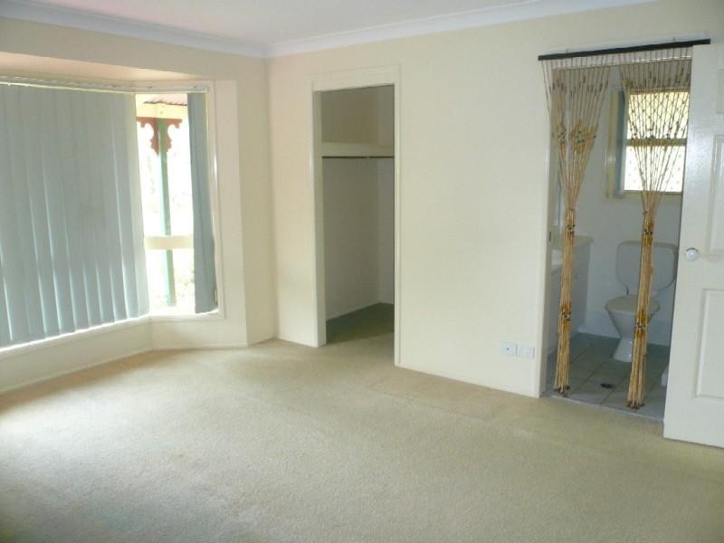 69 Raven Court, Warner QLD 4500