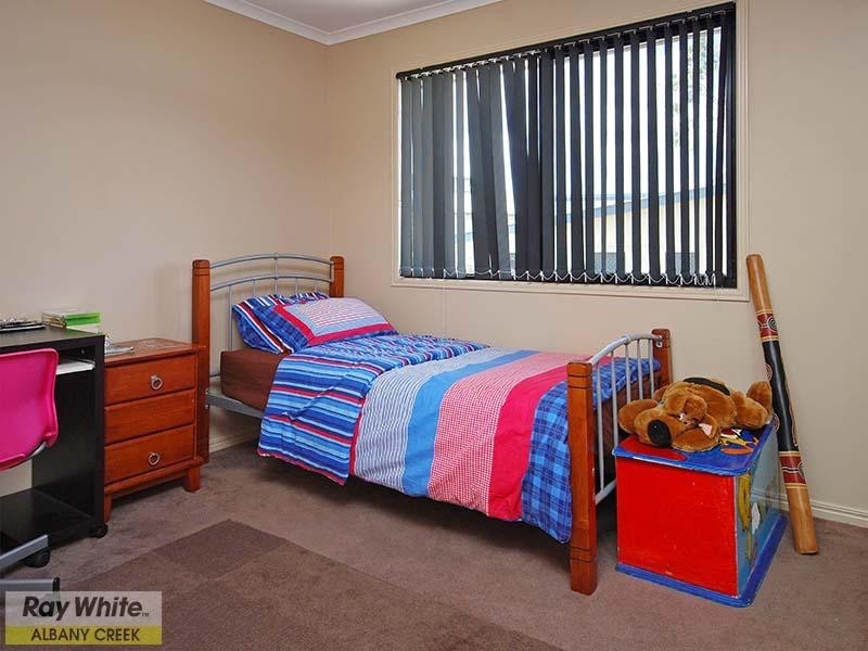 18 Alberic Court, Eatons Hill QLD 4037